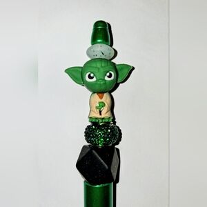💚 BABY YODA - CHARM PEN